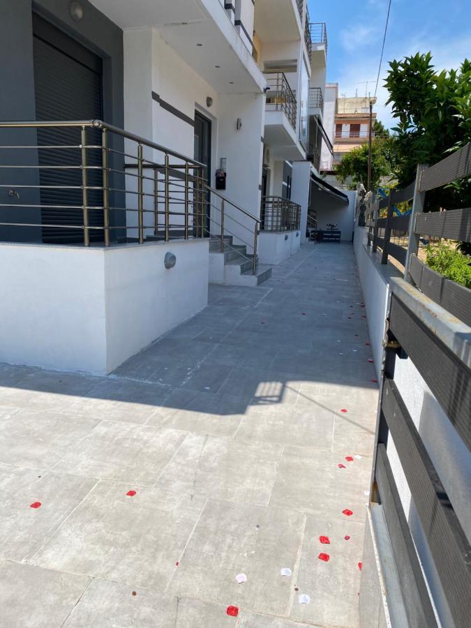 Lux Apartment Nea Kallikratia Nea Kallikrateia Bagian luar foto